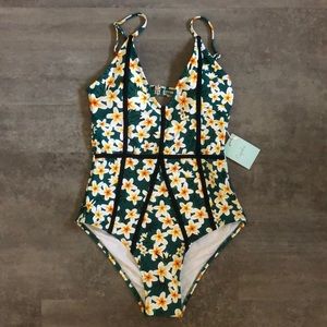 NWT Cupshe floral one piece bathing suit